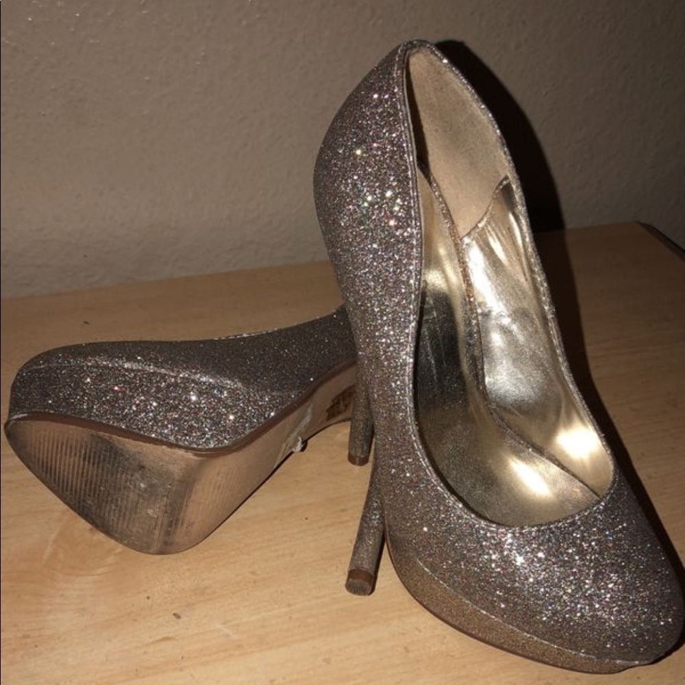 Multi sparkle stiletto pumps